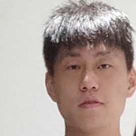 画笔蹙眉清爽的照片