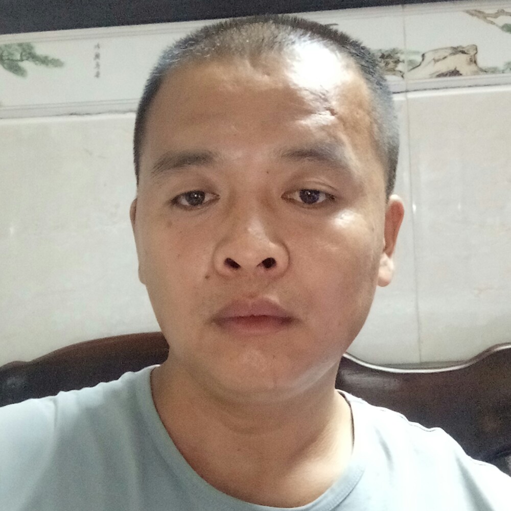 她在哪……的照片
