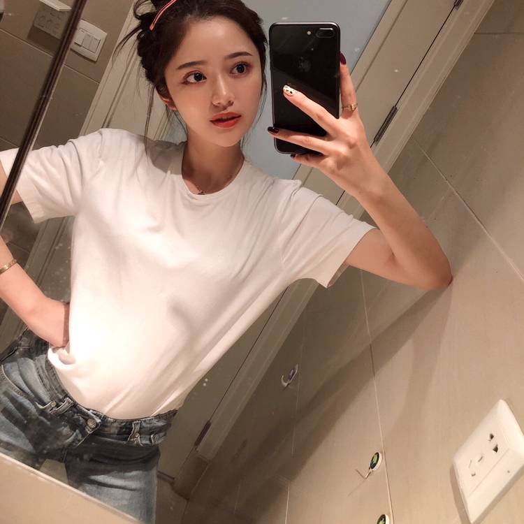 Yay的照片