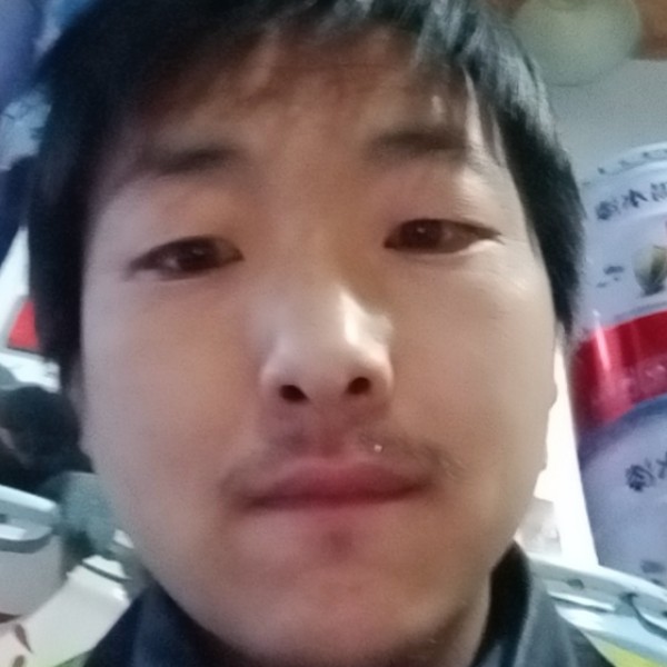 在干吗小姐姐的照片