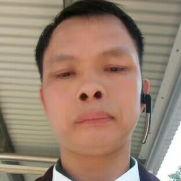 失眠的浪子的照片