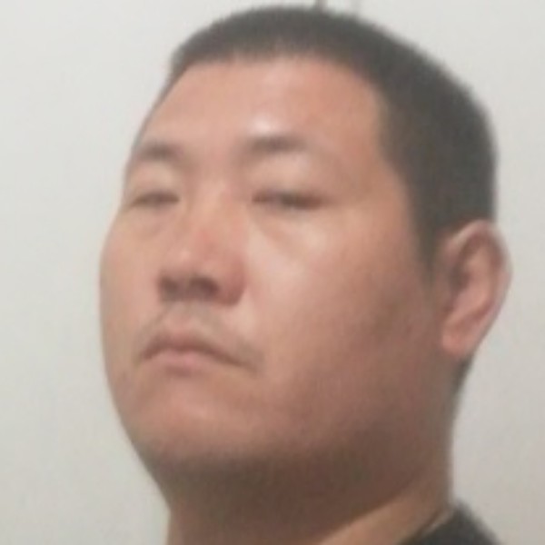 面包打单纯的照片