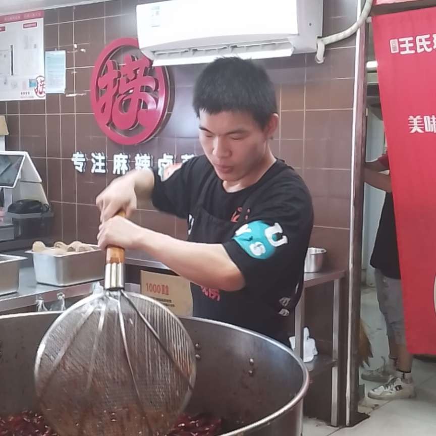 童劲的照片