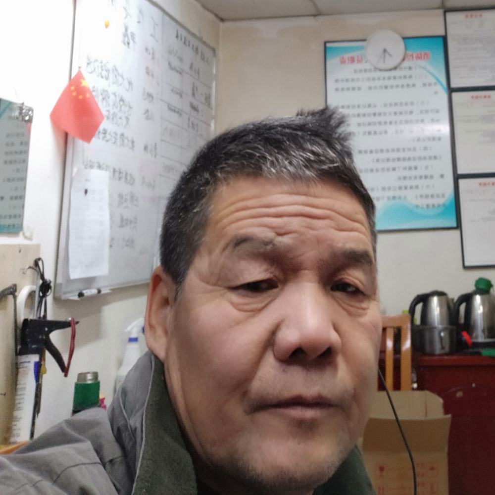 明理蹁跹服饰的照片