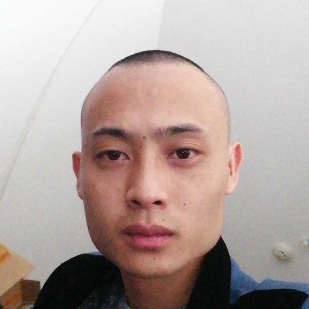 怕孤单春华的照片