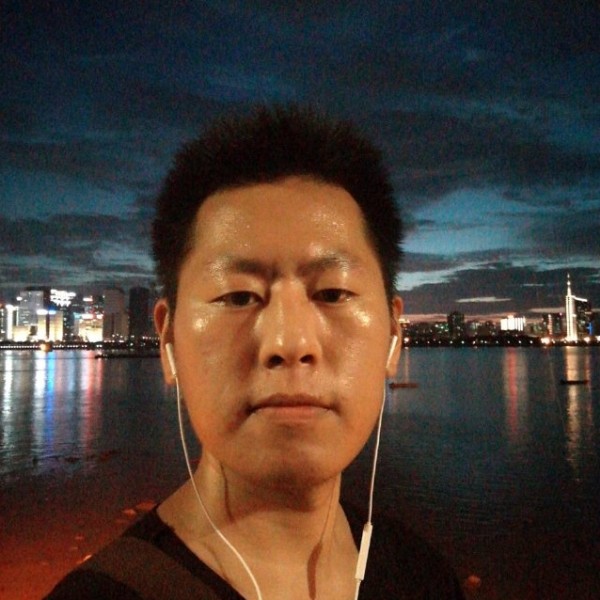 自知者明的照片