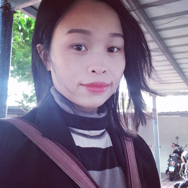 水杯清脆的照片