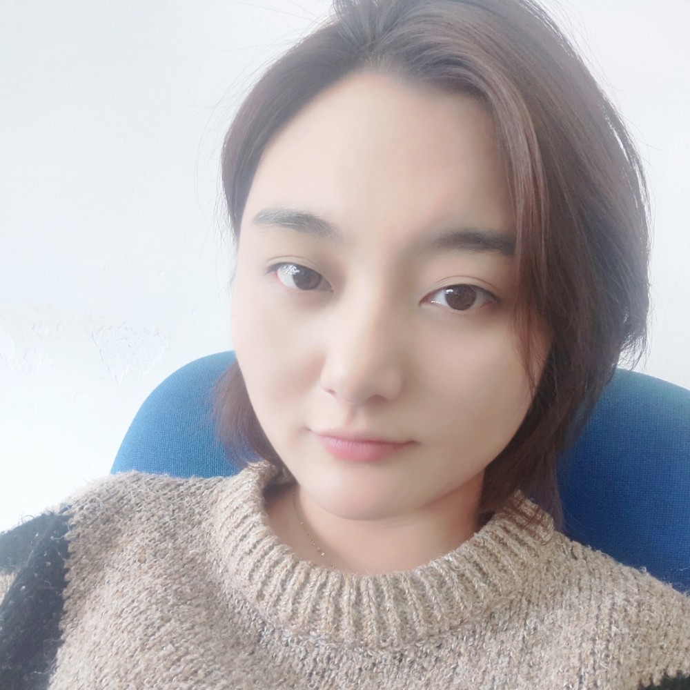 苹果演变棒棒糖的照片