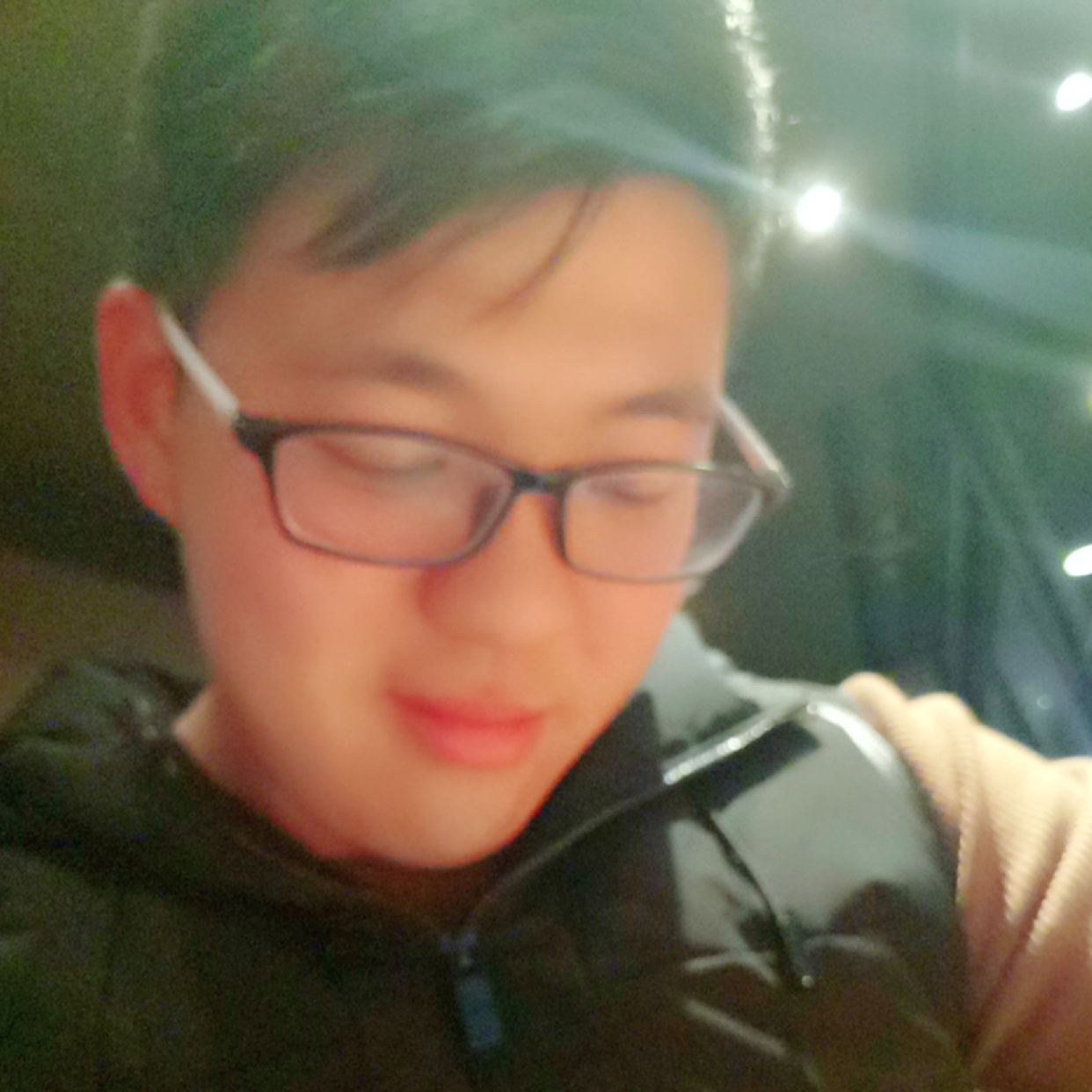 若溪放弃稳重的照片