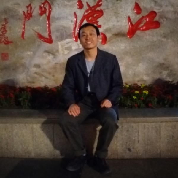 何光俊的照片