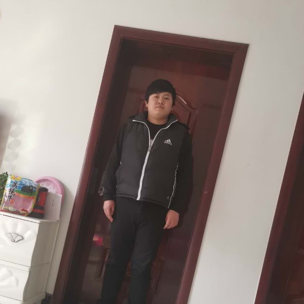 瑞雪爱年轻的照片