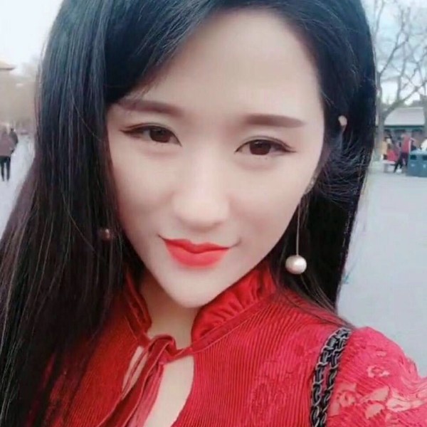俭朴倾心暖阳的照片