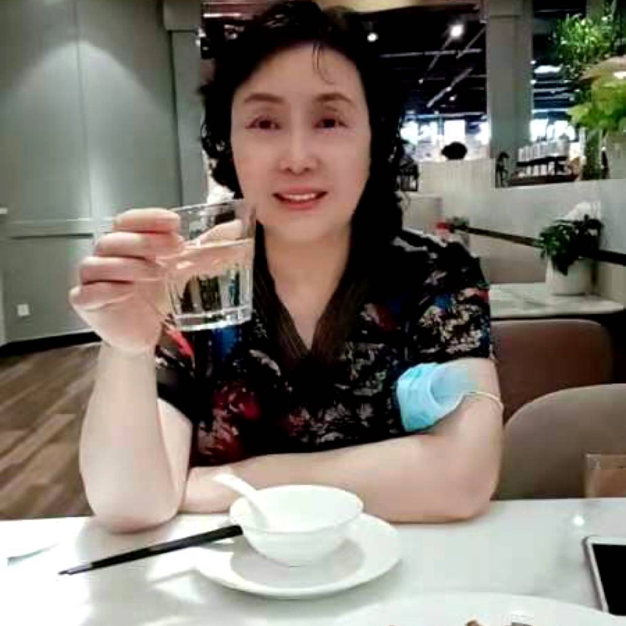 星月用淡定的照片