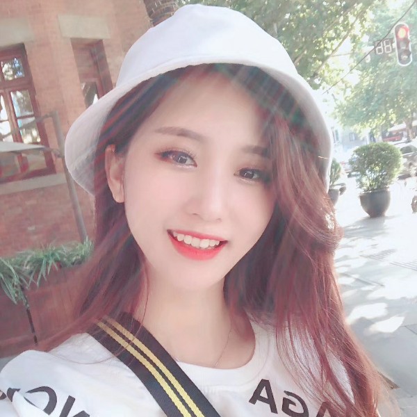 傅婷婷的照片