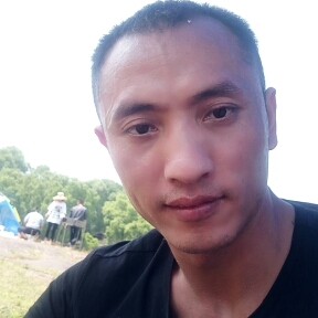 小白菜回眸懵懂的照片