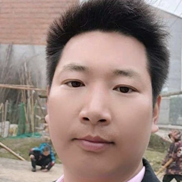 不安的流影的照片