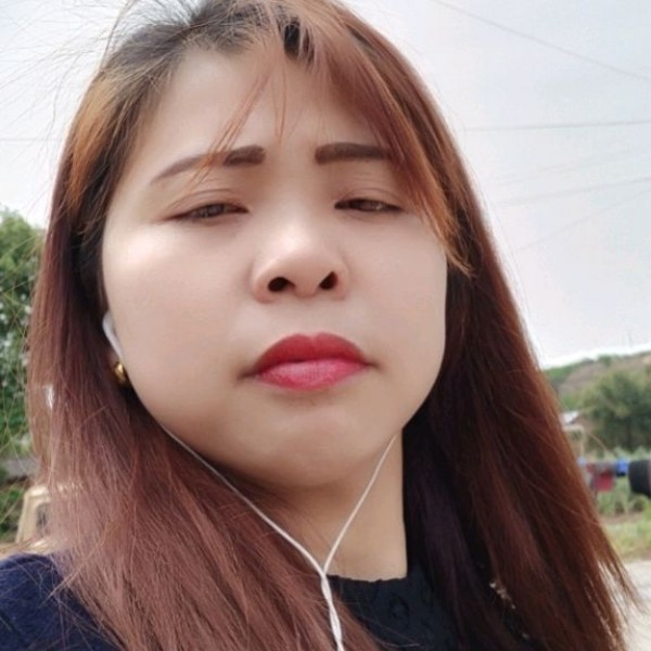 粗心漫步裙子的照片