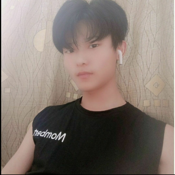 夜白晚安的照片