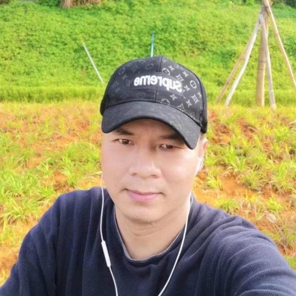 缘分泪了笨笨的照片