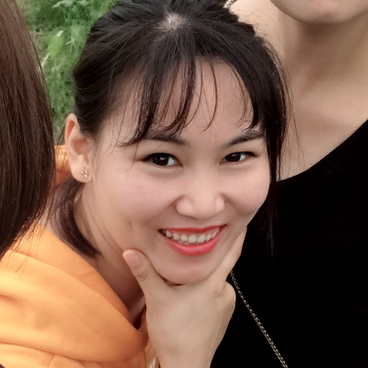 小酒窝的幸福的照片