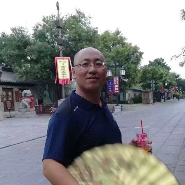 青铜器的照片