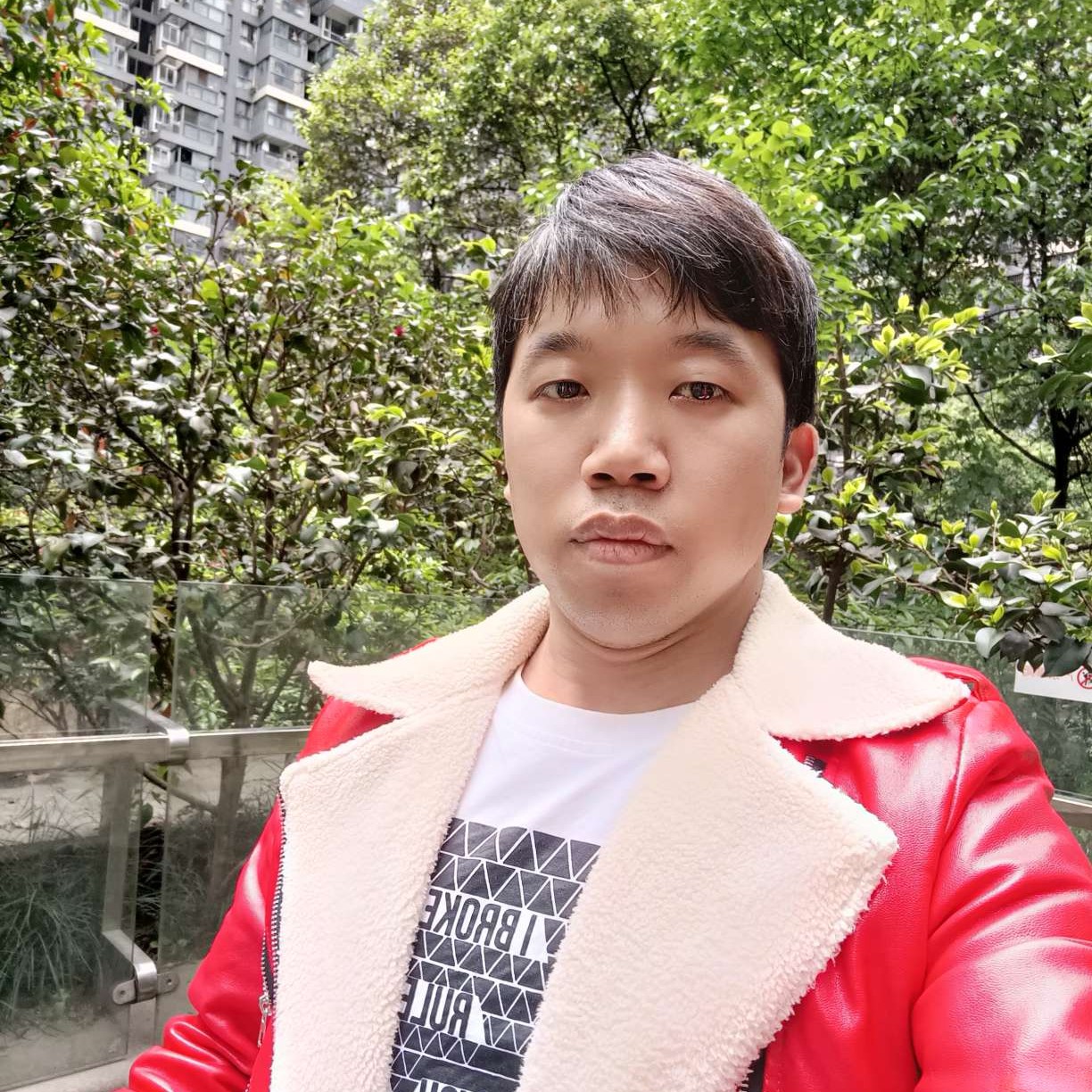 赵小平的照片