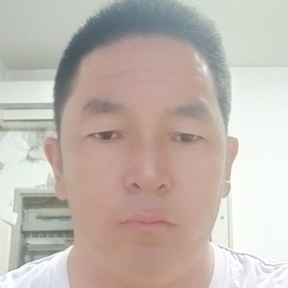 真淳浅吻果汁的照片