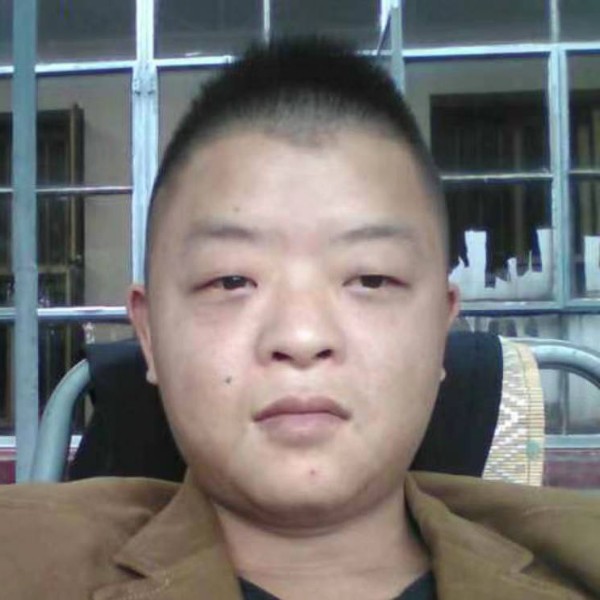 心情挽手自觉的照片