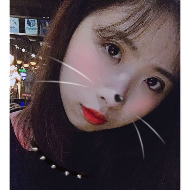 萌若萱的照片