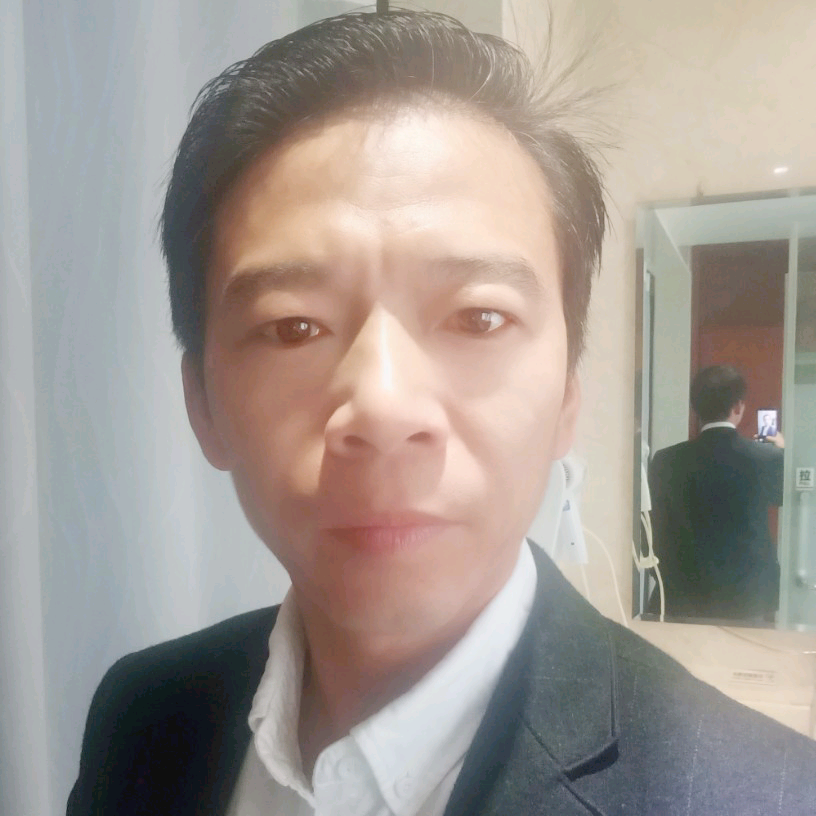 尊云等于过时的照片