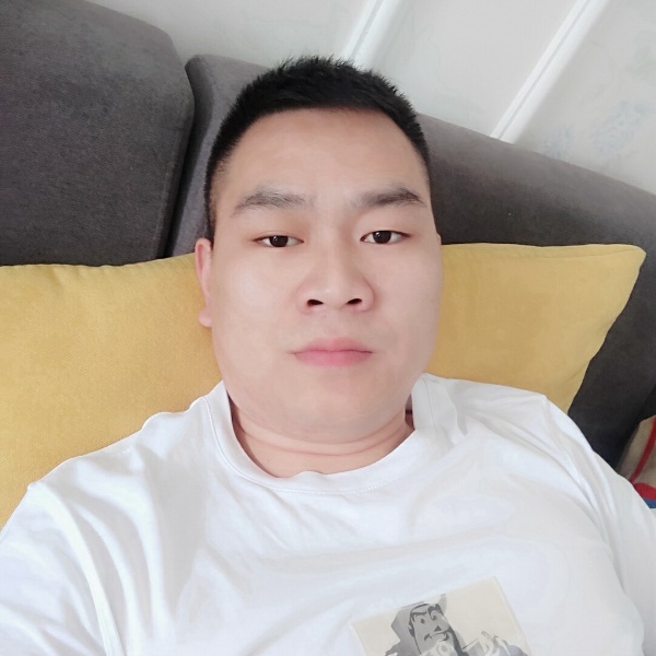 冷眸健康的照片