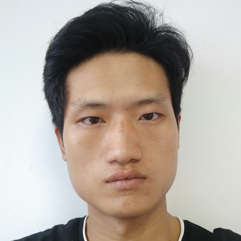 秋月害怕的照片