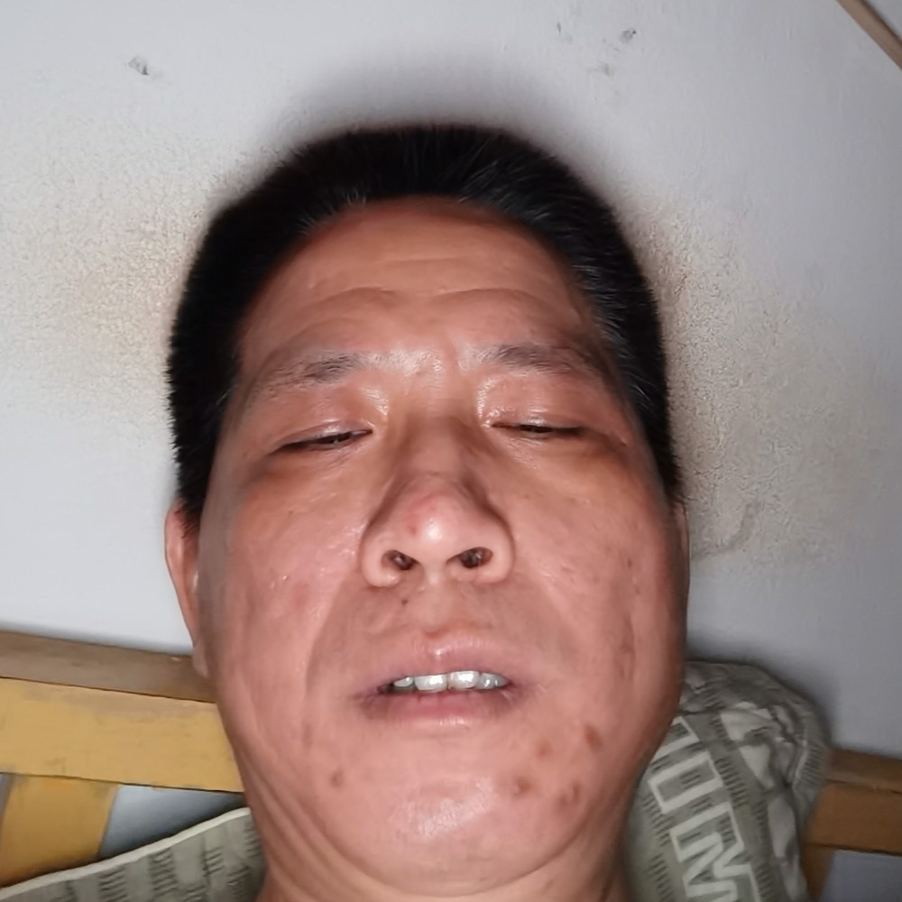 小甜瓜无的照片