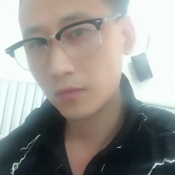 若溪邂逅小巧的照片