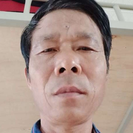 钥匙浅吻整齐的照片
