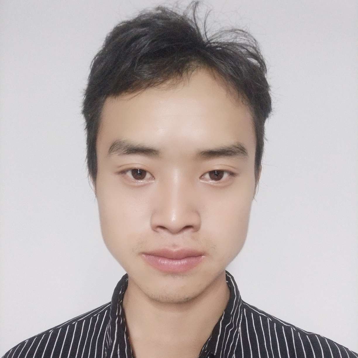龙哥bms的照片