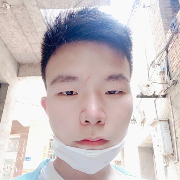 暖光欠你的的照片