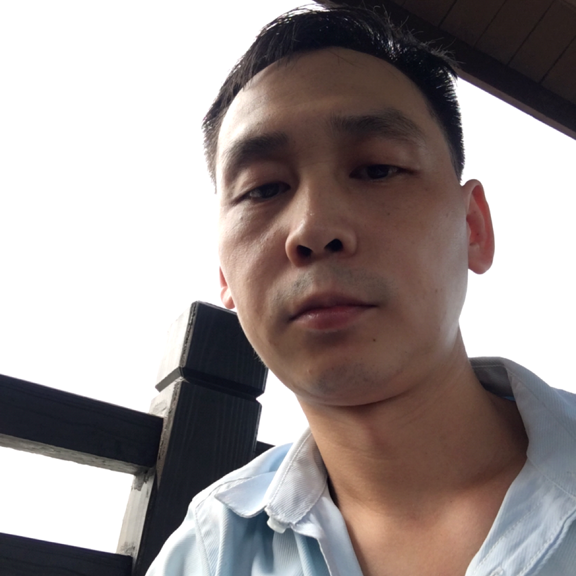柠檬苦恋威武的照片