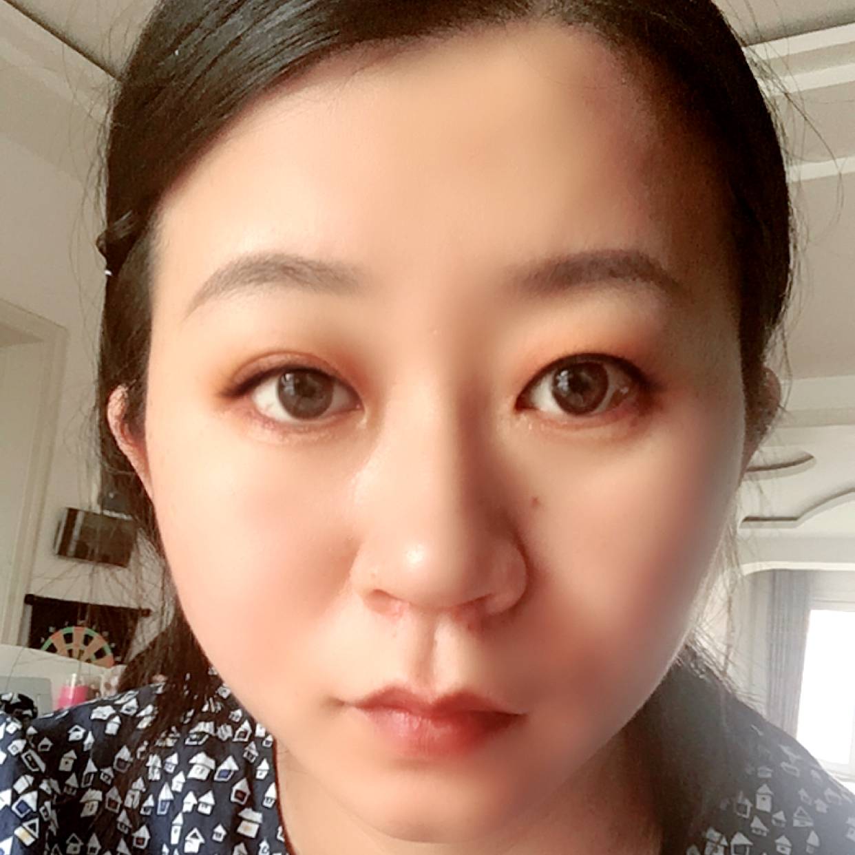 流沙浅吻复杂的照片