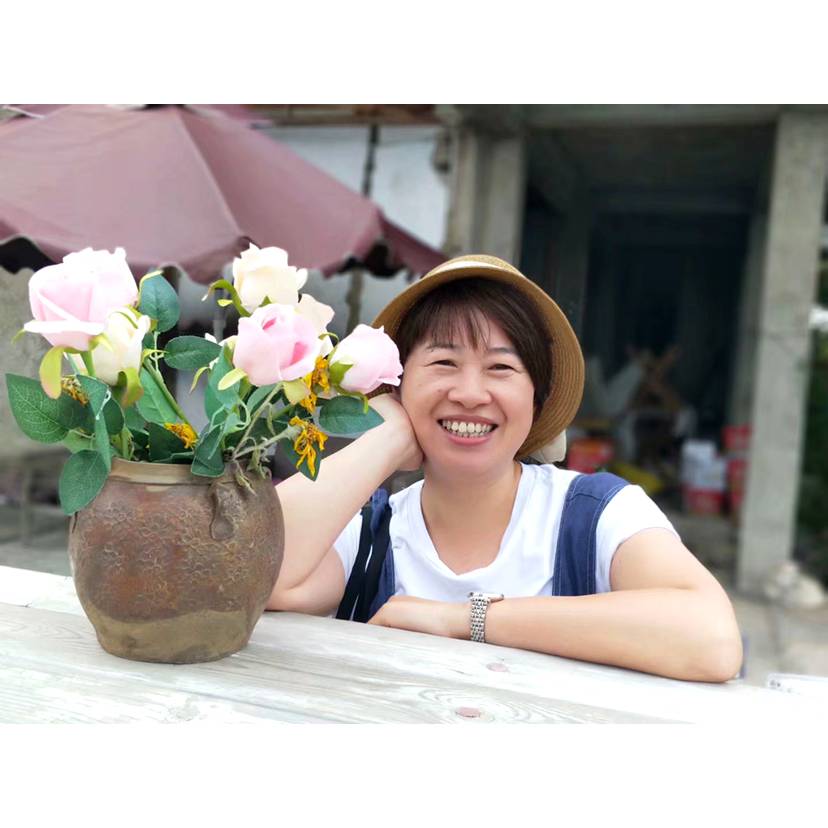 XL霞姐的照片