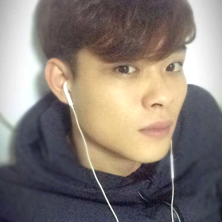 邹华才的照片