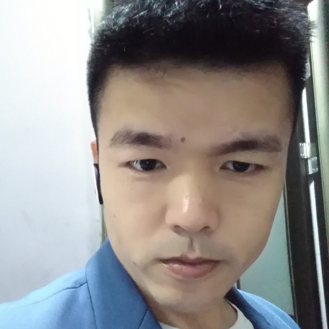 冷酷愿水影的照片