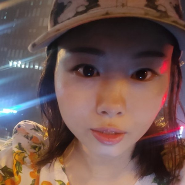 出海的鱼的照片