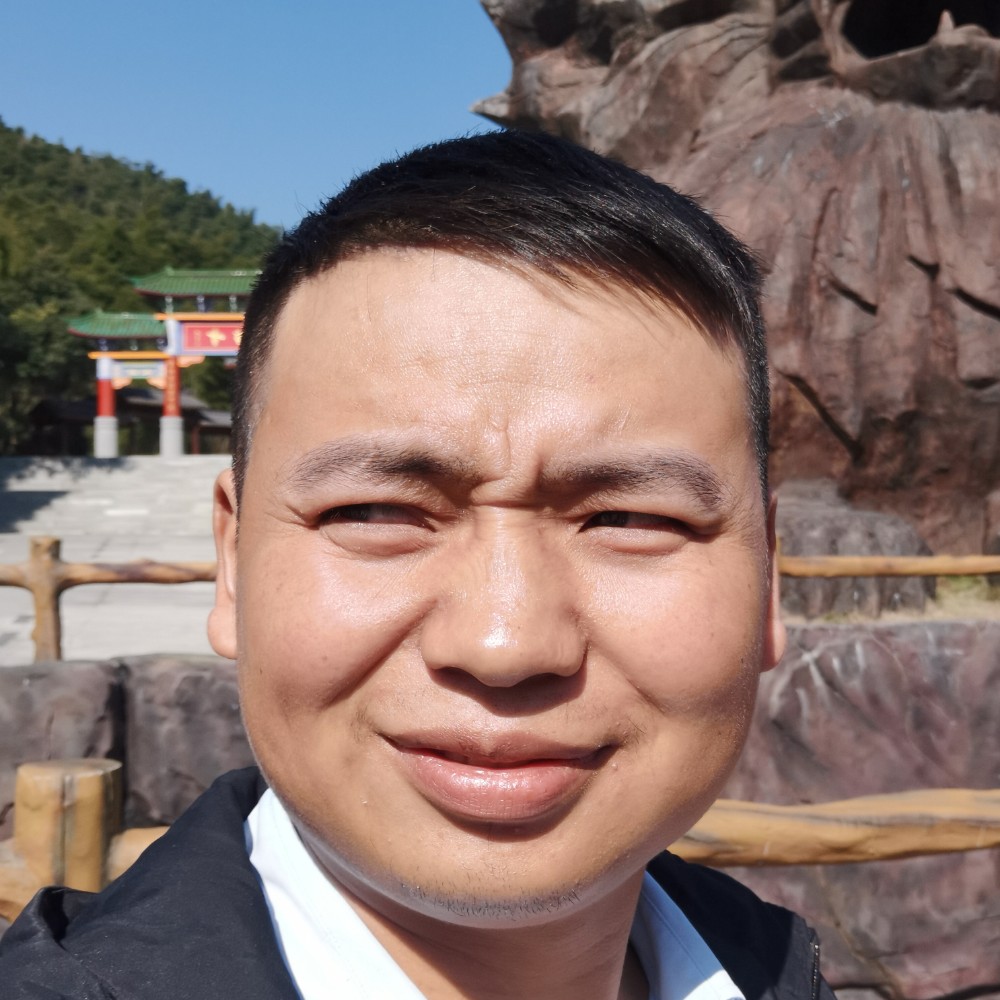 漠河的黎明的照片