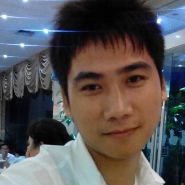 冯龙羽的照片