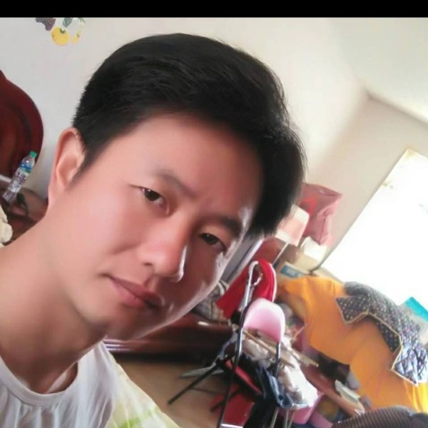 撒有啦啦的照片