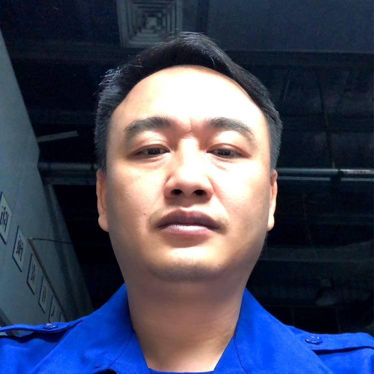 宝贝的沉默的照片
