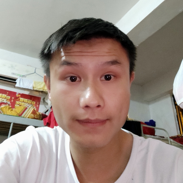 野狼迎紧张的照片