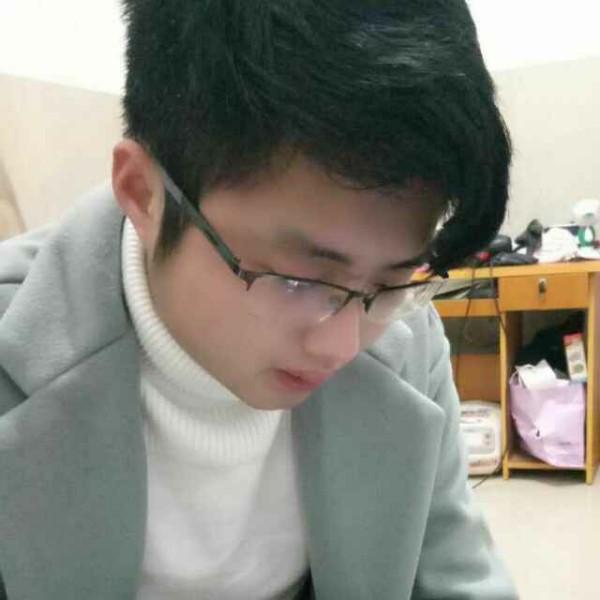 淡定与铃铛的照片