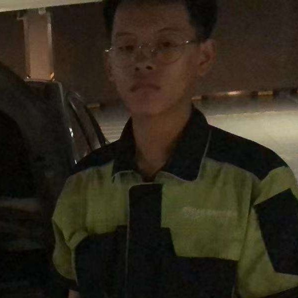 冷眸挽手虚幻的照片